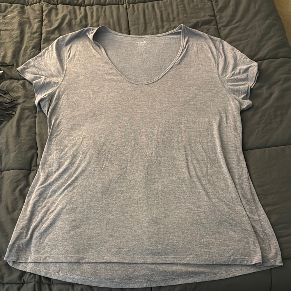 XL Old Navy Active- Ultralite, GO-DRY- Short Sleeve Tee